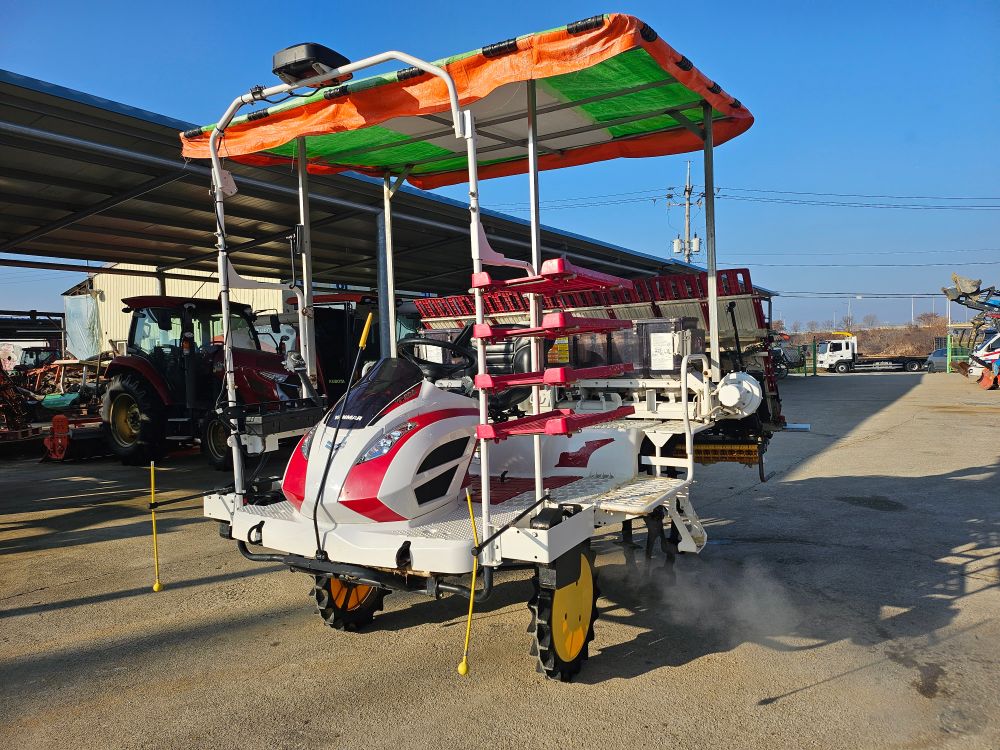 얀마 이앙기 YR8DA (8조식)