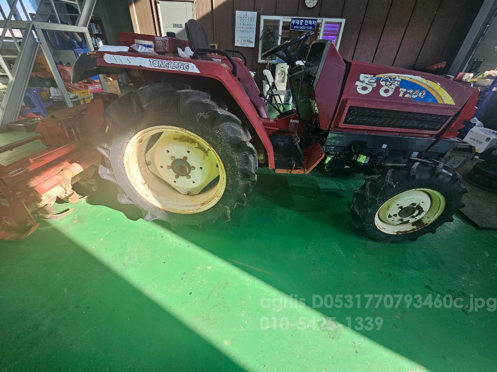 TYM 트랙터 T280 (28마력)