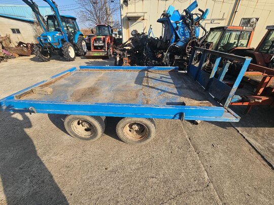  Trailer 트레일러 