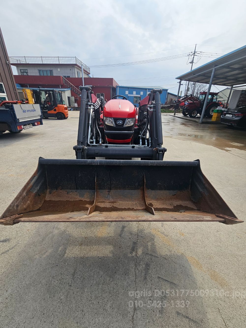 국제 트랙터 LUXEN6000 (60마력)