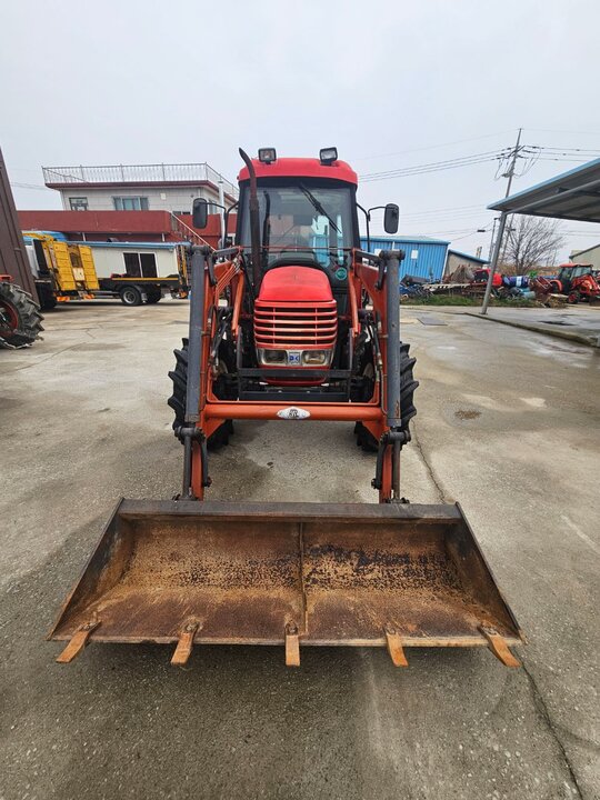 국제 트랙터 5805 (58마력)