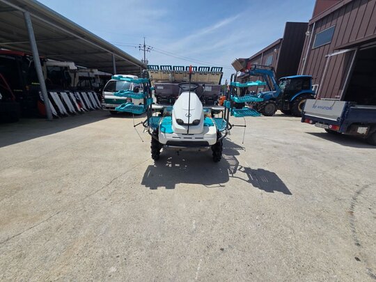 구보다 이앙기 KEP67R (6조식)