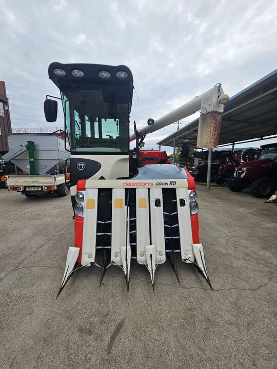 Daedong Combine Harvester DXM85 (5Rows)