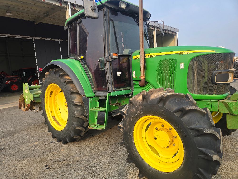 JohnDeere Tractor 6320 (100hp) 앞좌측면