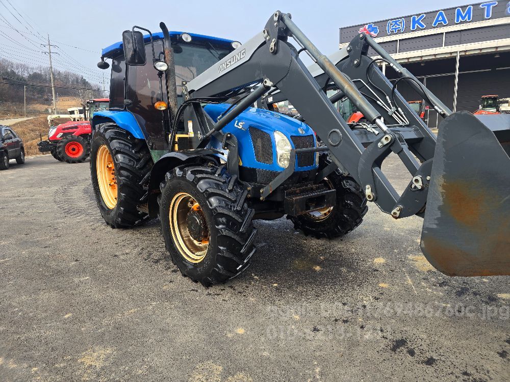 뉴홀랜드 트랙터 T5060 (105마력)