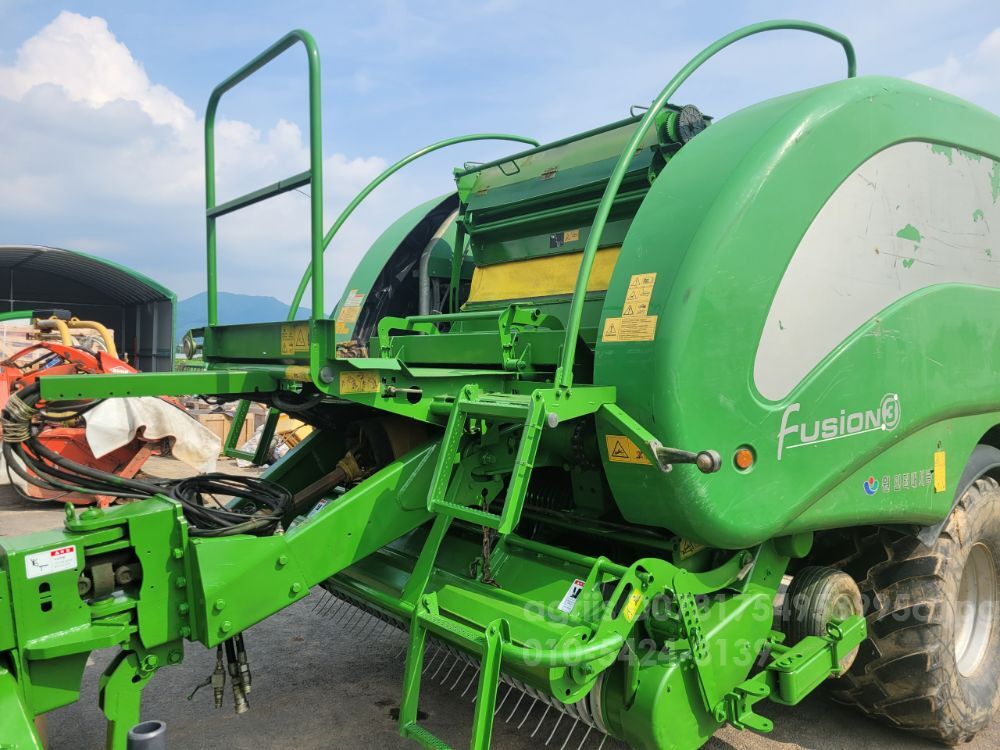 원형베일러 퓨전3 원인터네셔널 원형베일러 퓨전3  퓨전3