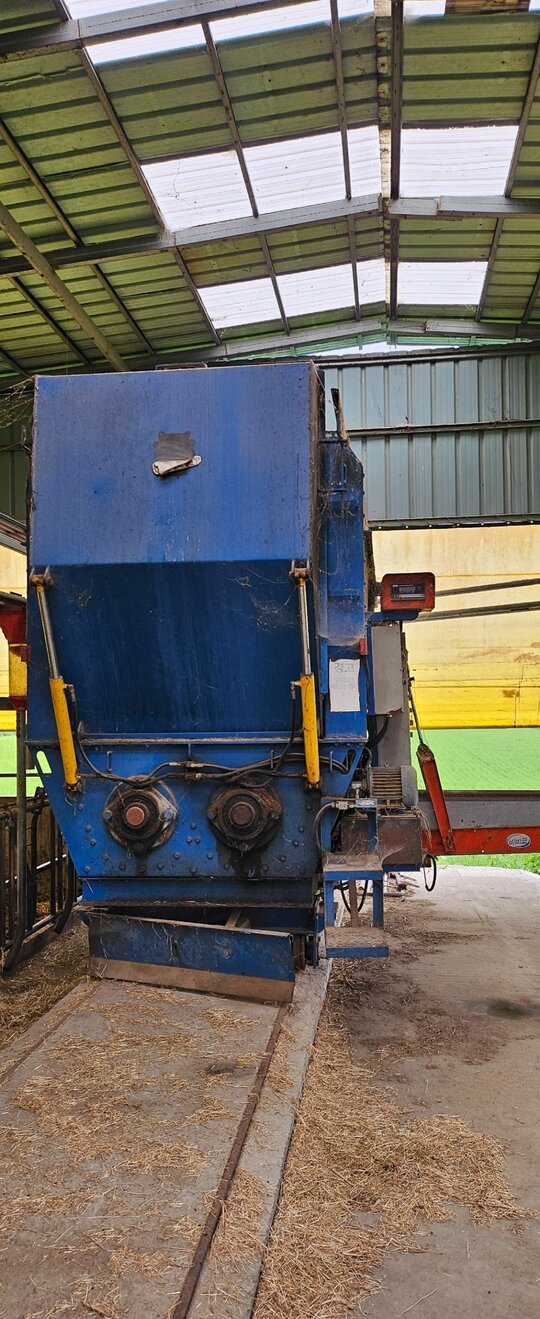  TMR사료배합기-주행식 사료배합기-대동테크15-16 