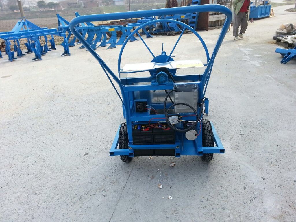  전동식비닐수거기 DC24V모터장착  뒤우측면