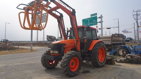 구보다 트랙터 M125X (125마력)