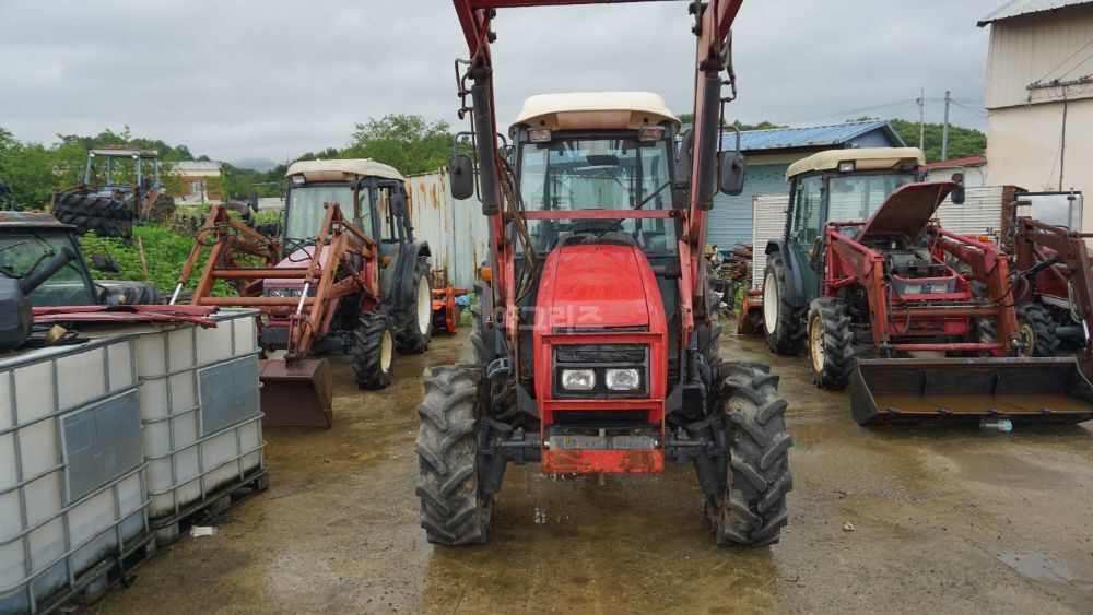 TYM 트랙터 T550 (55마력)