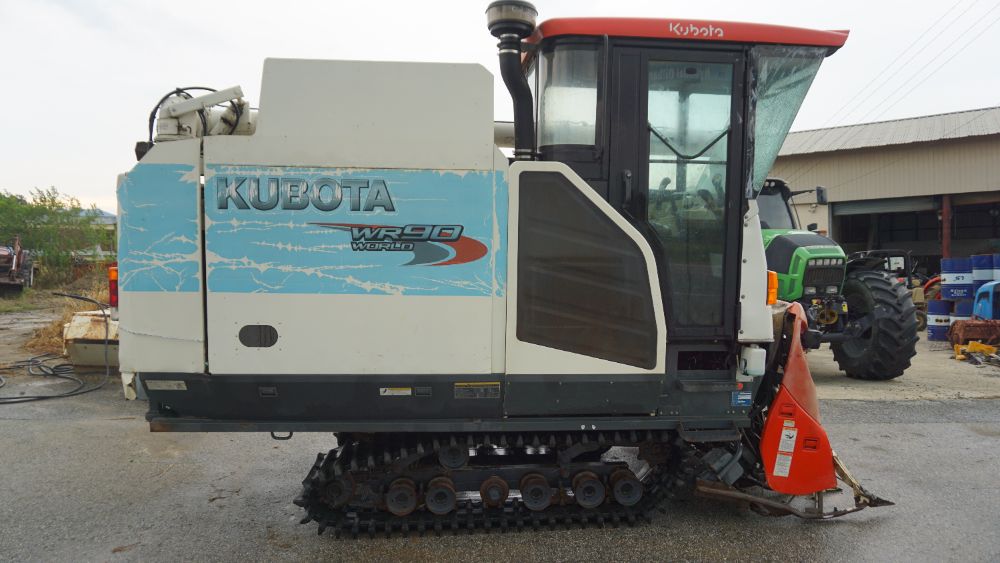 Kubota Combine Harvester WR90 (5Rows)