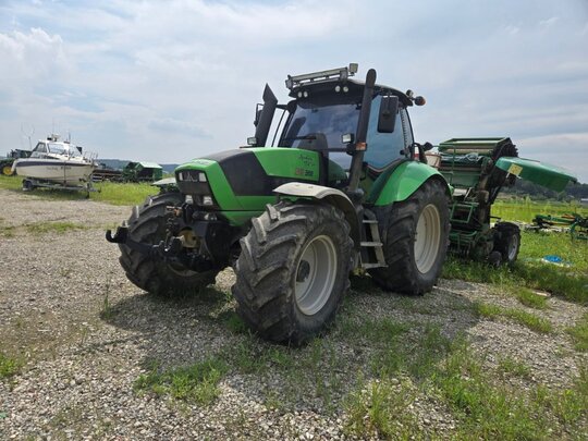  Tractor TTV610 (165hp)