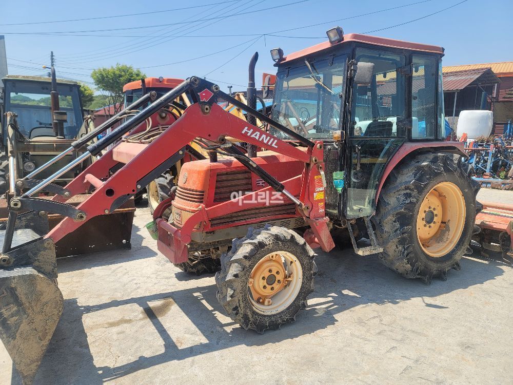 국제 트랙터 F505 (50마력)