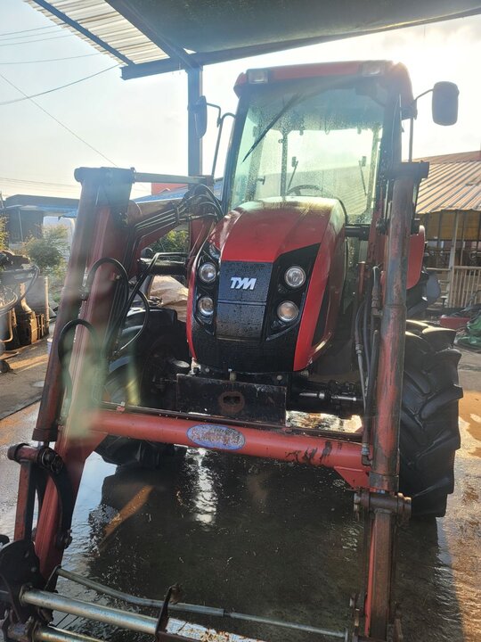 TYM 트랙터 T623 (62마력)