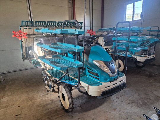 구보다 이앙기 KZP67FR (6조식)