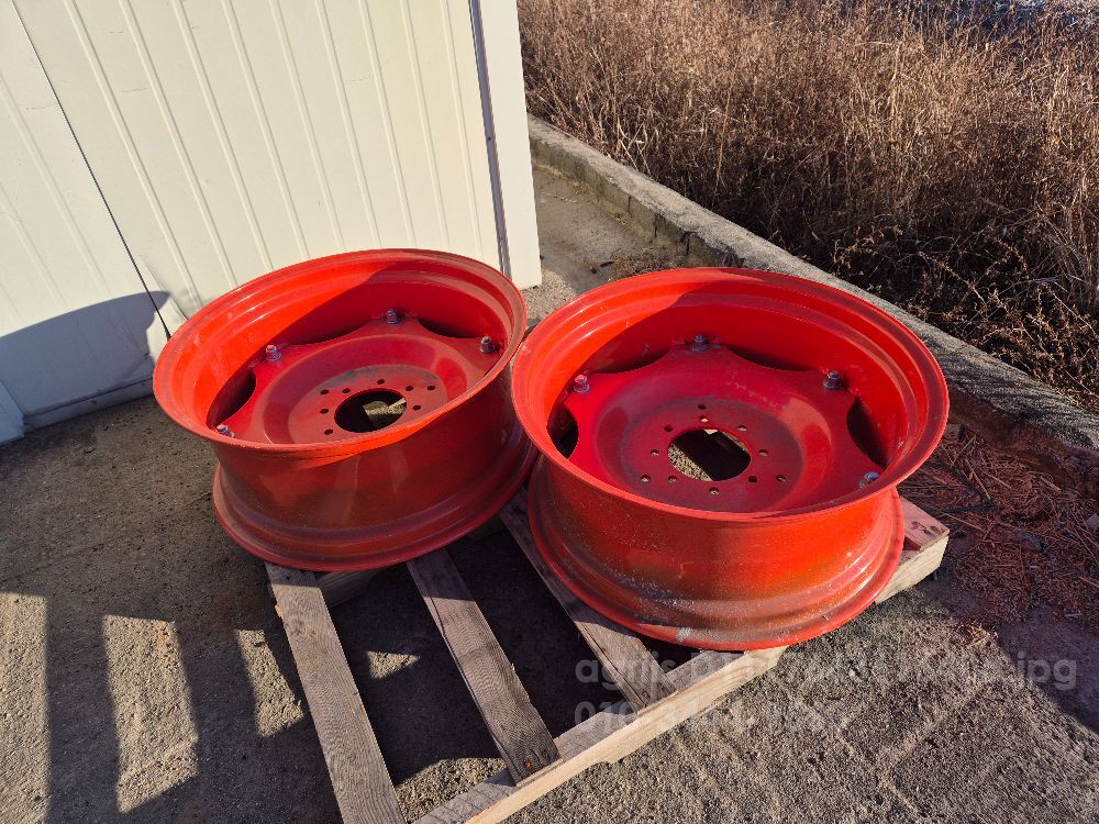  트랙터 후륜 휠 11 26 트랙터 후륜 휠 11 26 