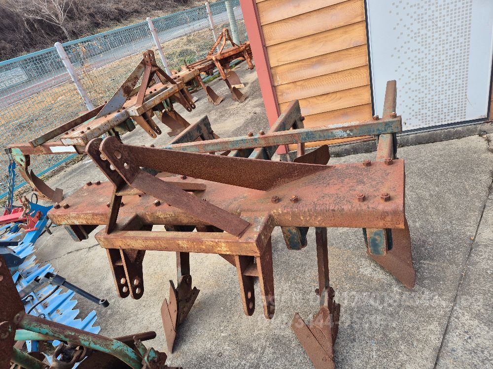 삼일푸라우 쟁기 이랑 6련