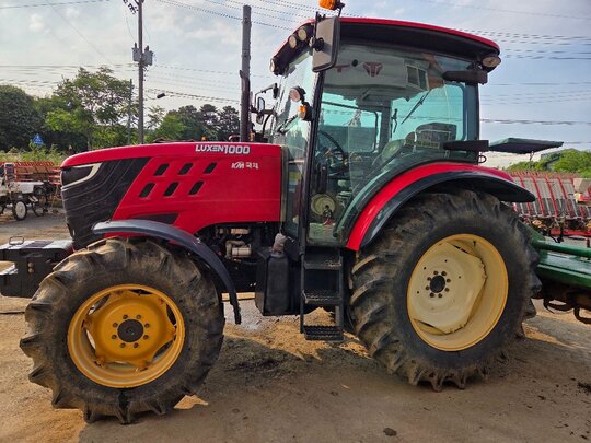 Kukje Tractor LUXEN1000 (100hp)