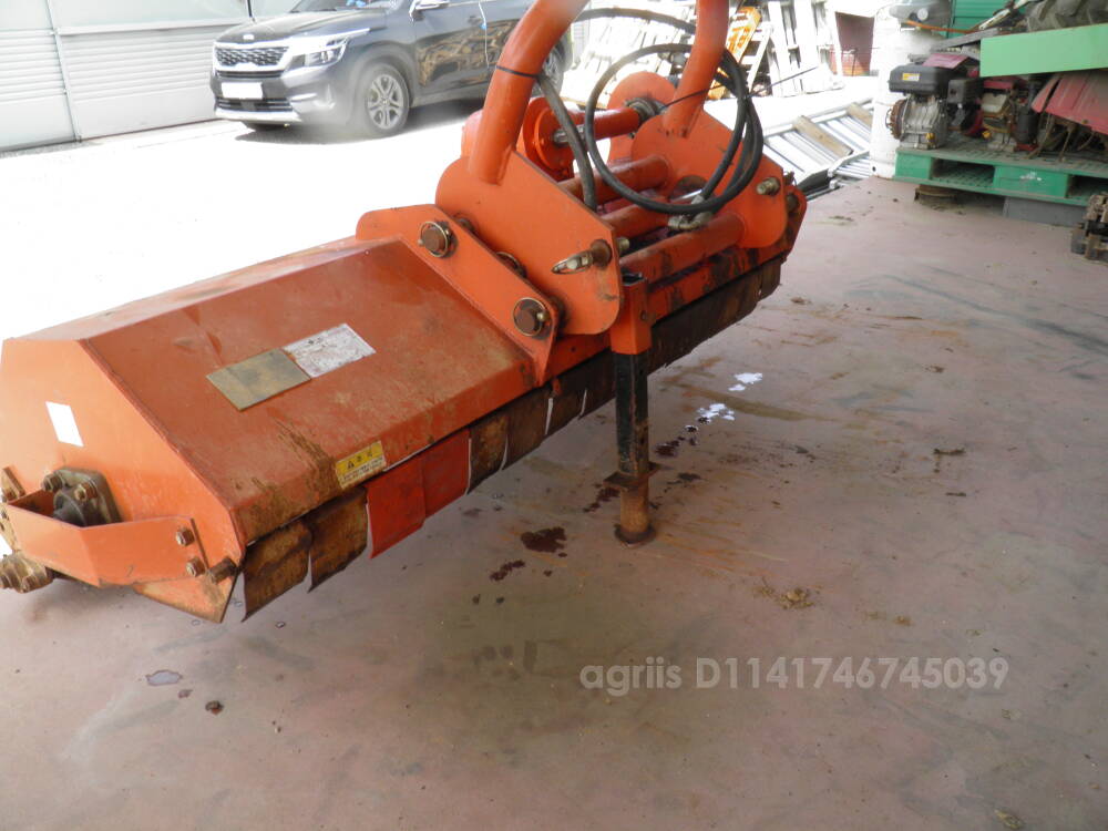 성도농기계 트랙터제초기 트랙터제초기