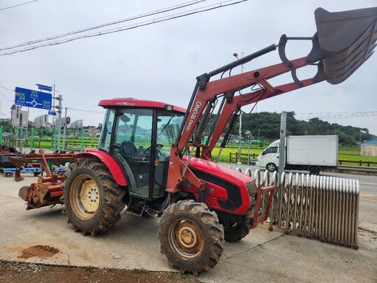 TYM Tractor T552 (55hp)