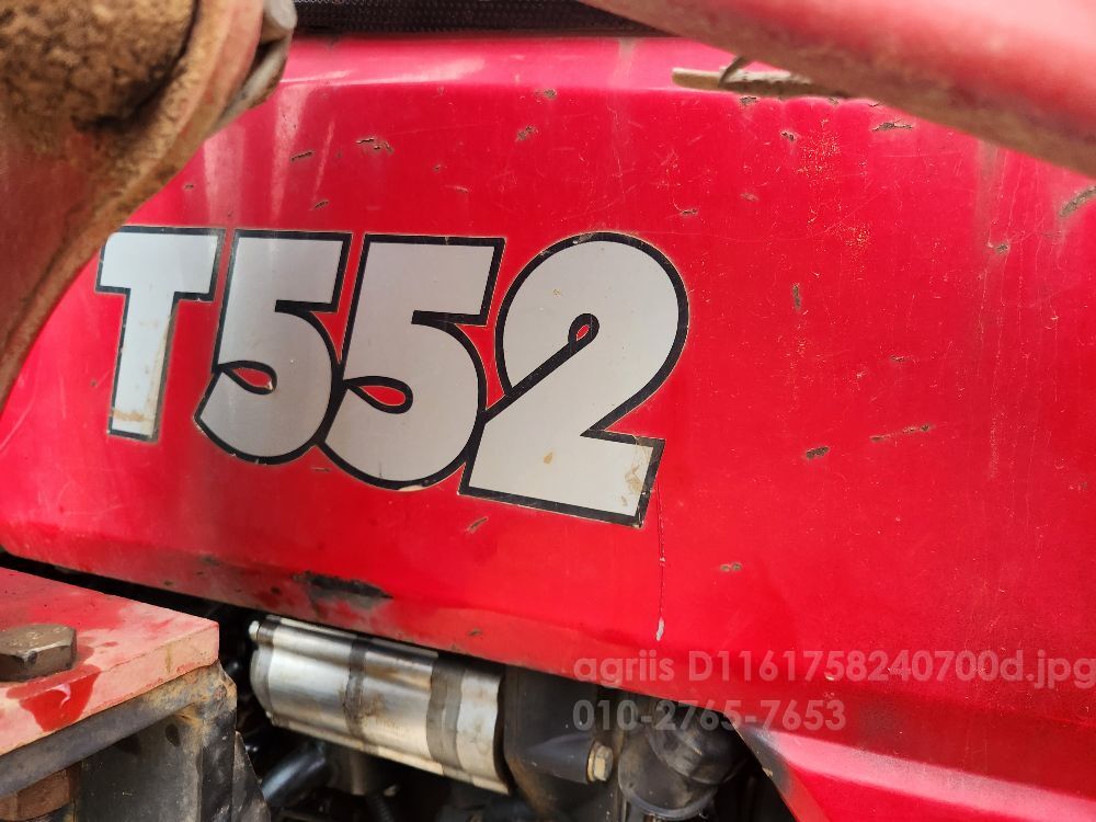 TYM 트랙터 T552 (55마력) 뒤우측면