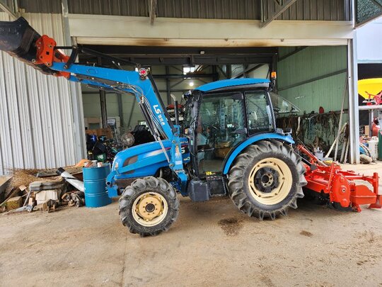 LS 트랙터 XU6168 (68.9마..