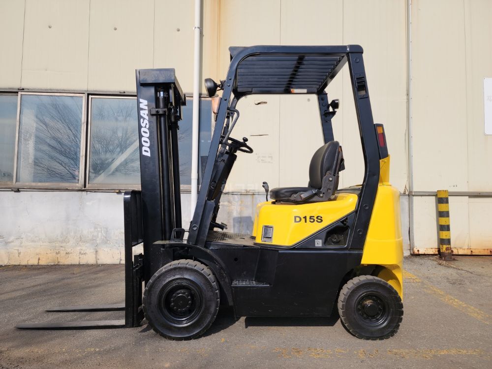  Forklift D15S (1.5톤)