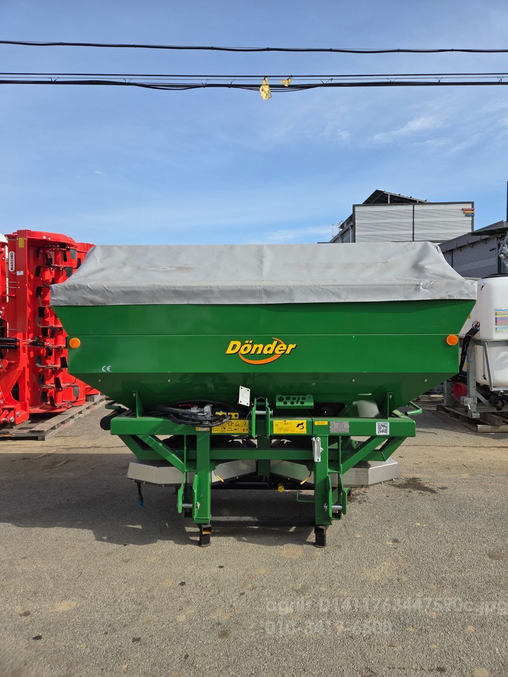  Fertilizer Spreader CGSA 2500 PRO 