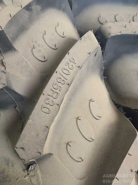 BKT 트랙터 420.85.30