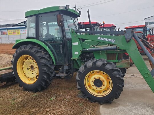 JohnDeere Tractor 5510 (85hp)
