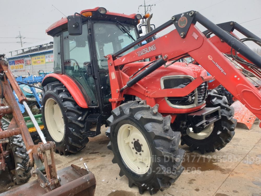 국제 트랙터 LUXEN100 (100마력)