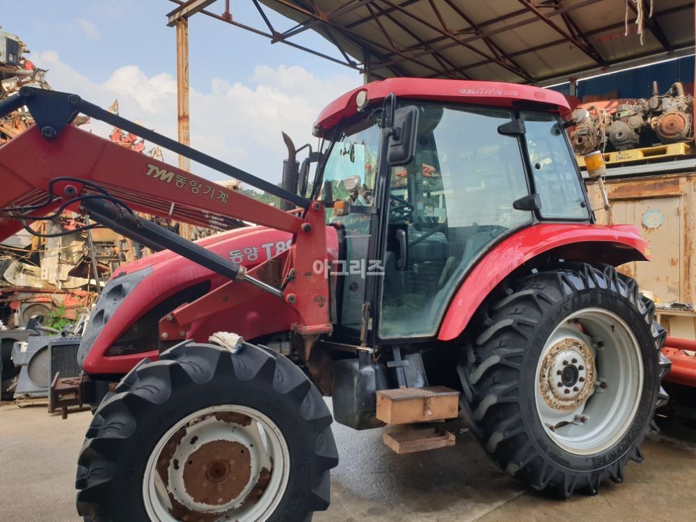 TYM Tractor T893 (89hp) 뒤우측면