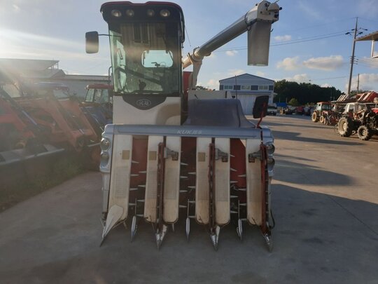 Kukje Combine Harvester KC105 (6Rows)