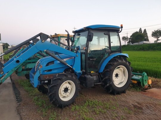 LS 트랙터 XU6155 (55.7마력)