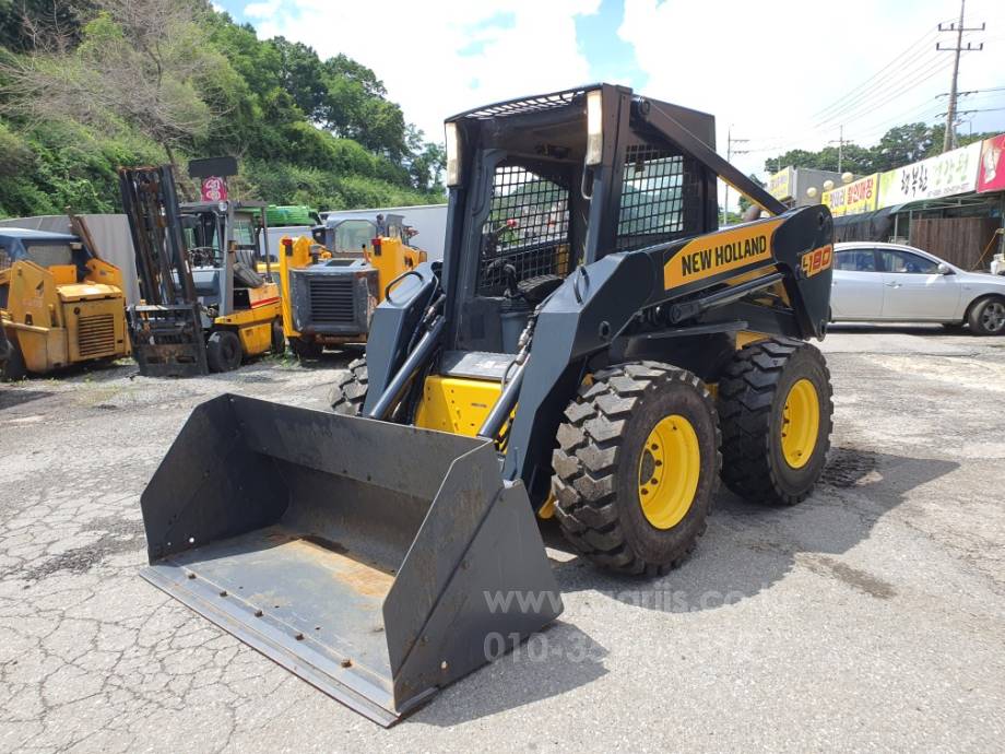  Skid steer loader L180 