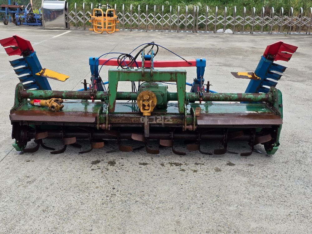 위캔글로벌 로타리 WR2500 (경폭250cm)