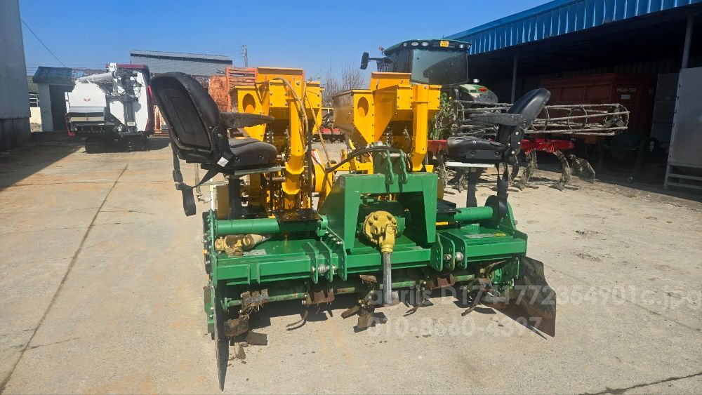  감자 파종기 DRP-2000RN 