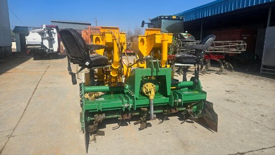  감자 파종기 DRP-2000RN 