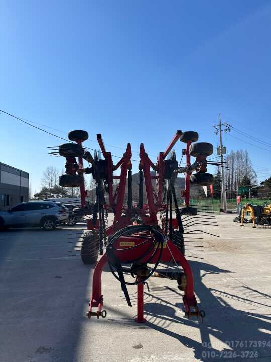 LELY 레이크 715CD