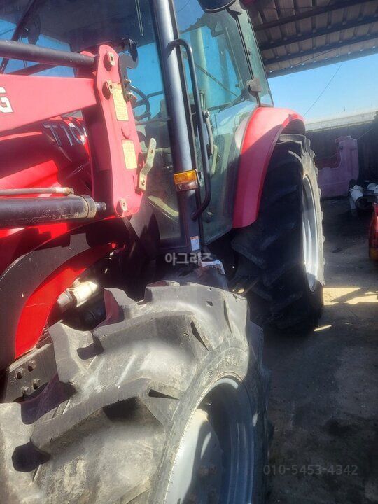 TYM 트랙터 T1003 (100마력)