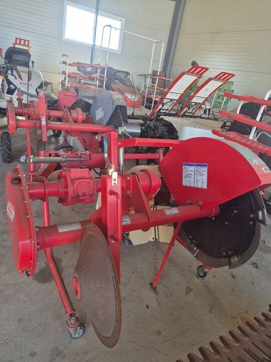 니폴로 논두렁조성기  논두렁조성기 