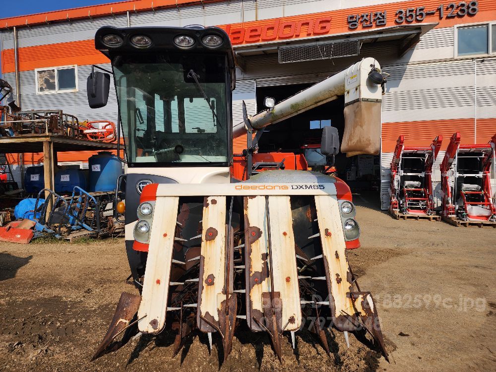 대동 콤바인 DXM85G-CB (5조식)