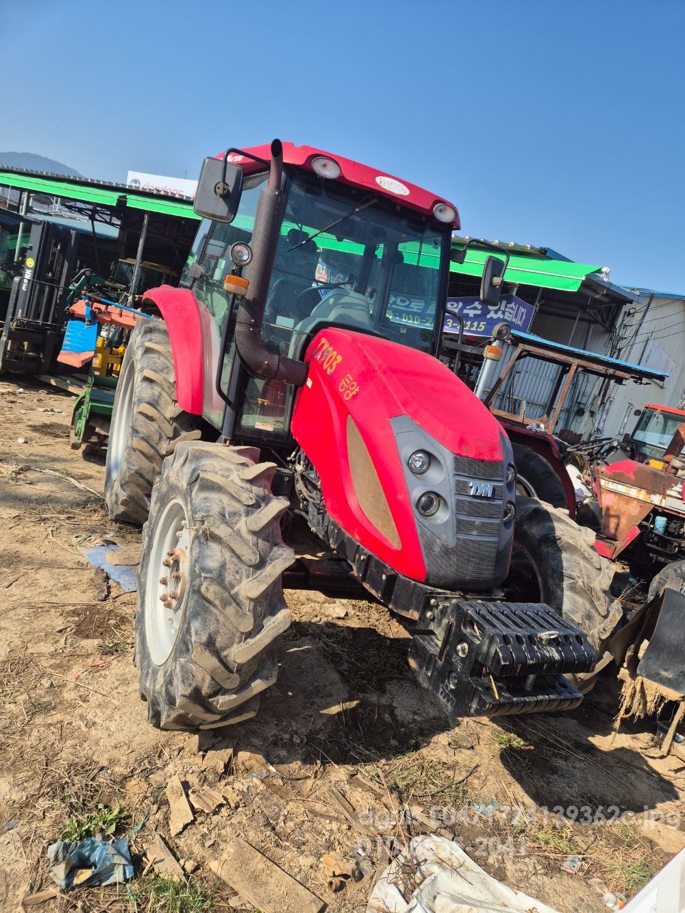 TYM Tractor TX903 (92hp)