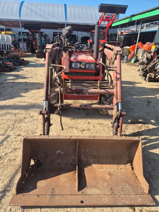 Shibaura Tractor S-435 (40hp)