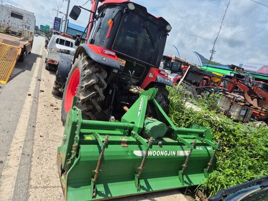 Daedong Tractor PX900APSC (90hp)