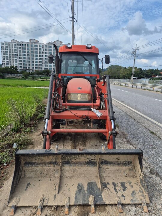 대동 트랙터 D581 (58마력)