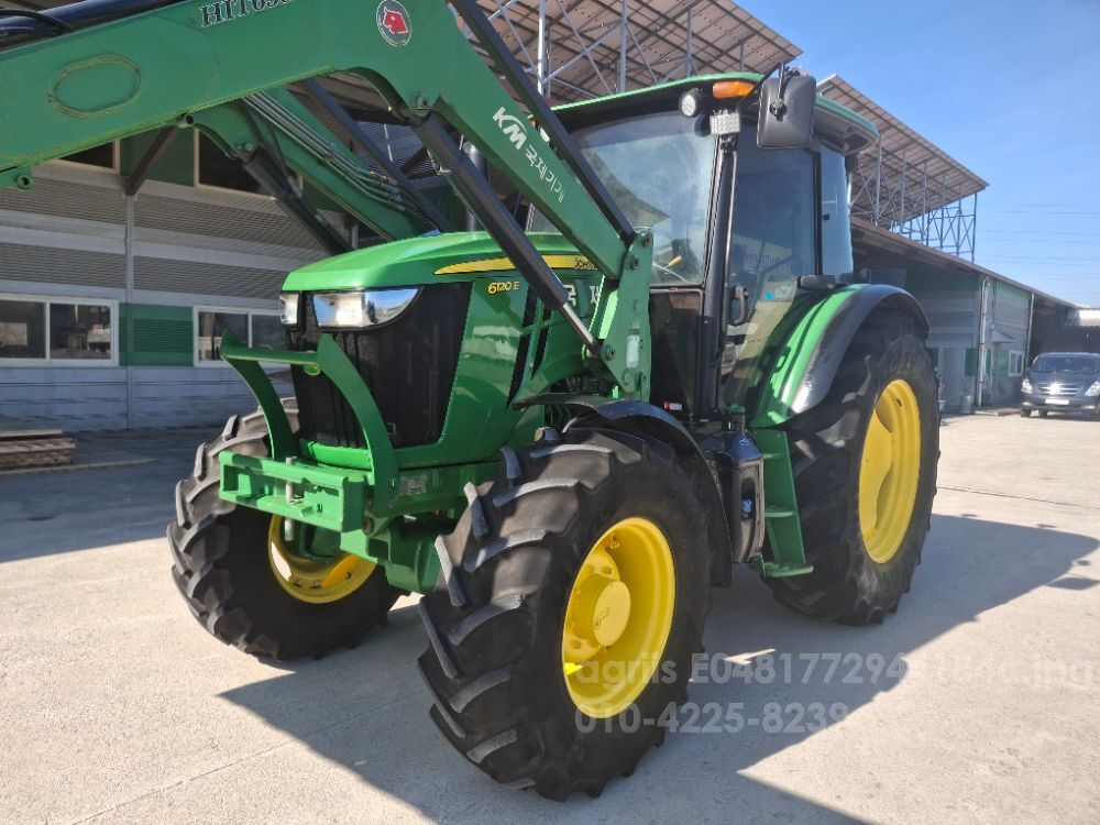 JohnDeere Tractor 6120E (120hp)