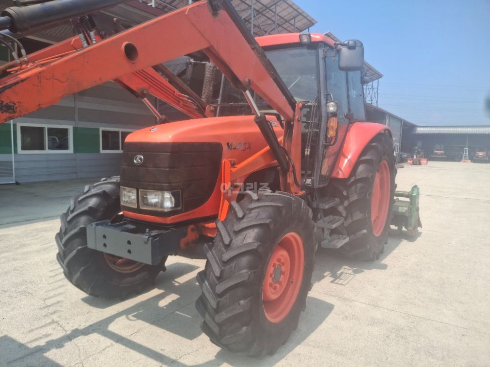 구보다 트랙터 M125X (125마력)