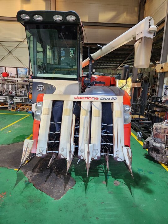 Daedong Combine Harvester DXM85 (5Rows)