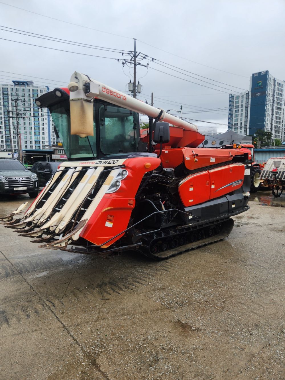  Combine Harvester DXM120 (6Rows) 뒤우측면